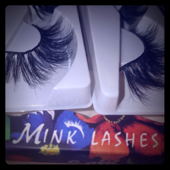 100% 3D Siberian mink LASHES - Picture 1 of 4